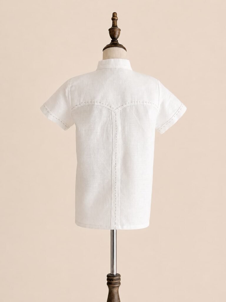 camisa de niño de lino de talles parte trasera